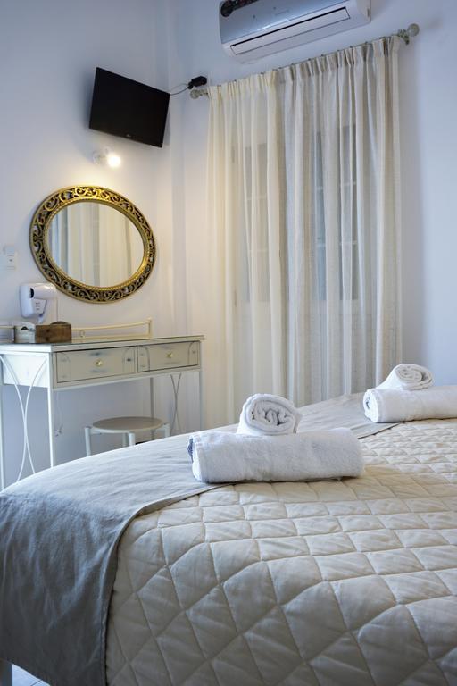 Casa Nostra Mykonos Boutique Rooms & Studios Glastros  Esterno foto